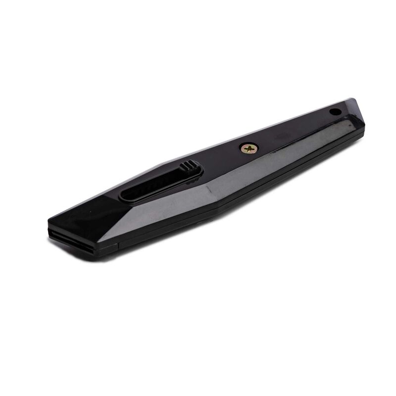 Utility Knife with Retract Blade