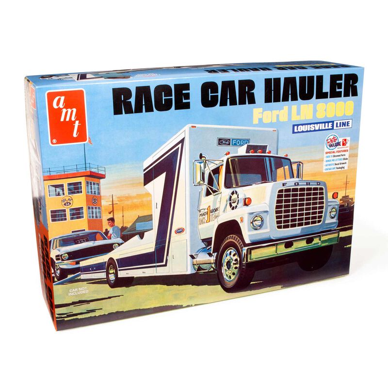 1/25 Ford LN 8000 Race Car Hauler Model Kit