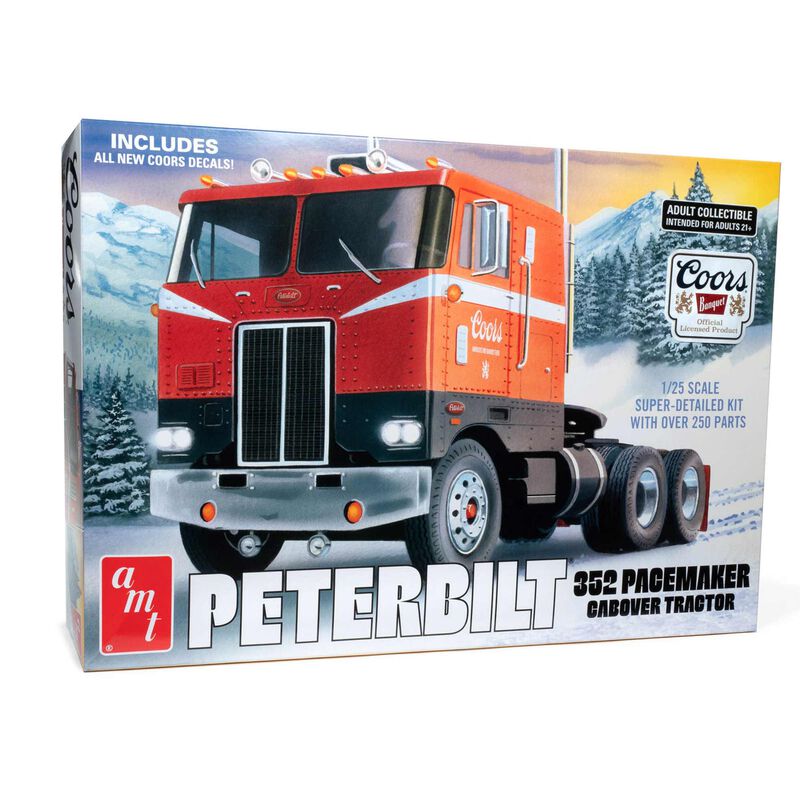1/25 Peterbilt 352 Pacemaker COE Coors Beer Model Kit