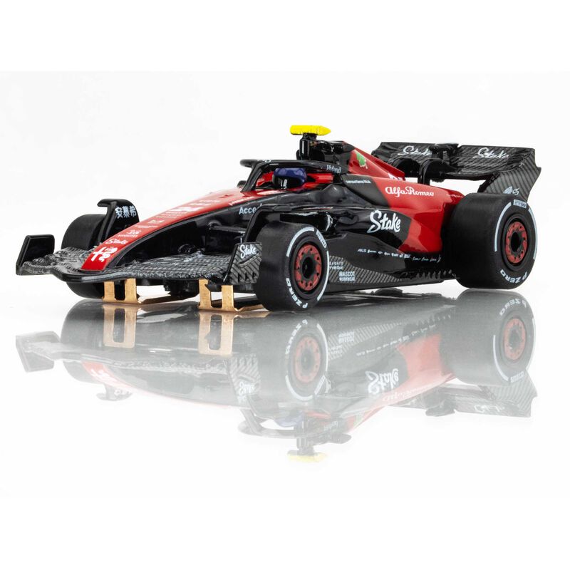 HO 2023 Alfa Romeo Formula-1 Mega G+ Slot Car, FY-24