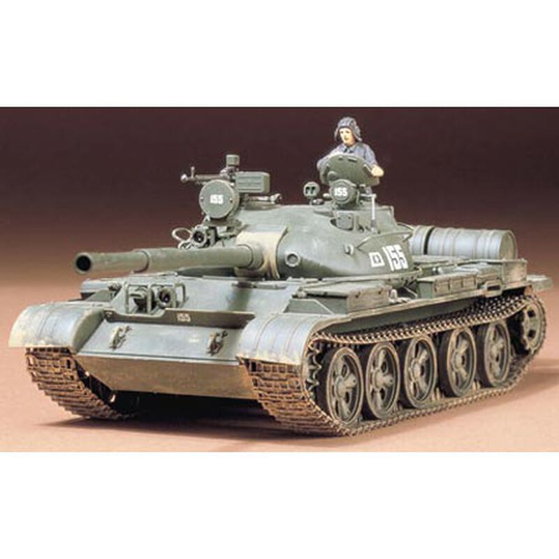1/35 Russian T-62A Tank