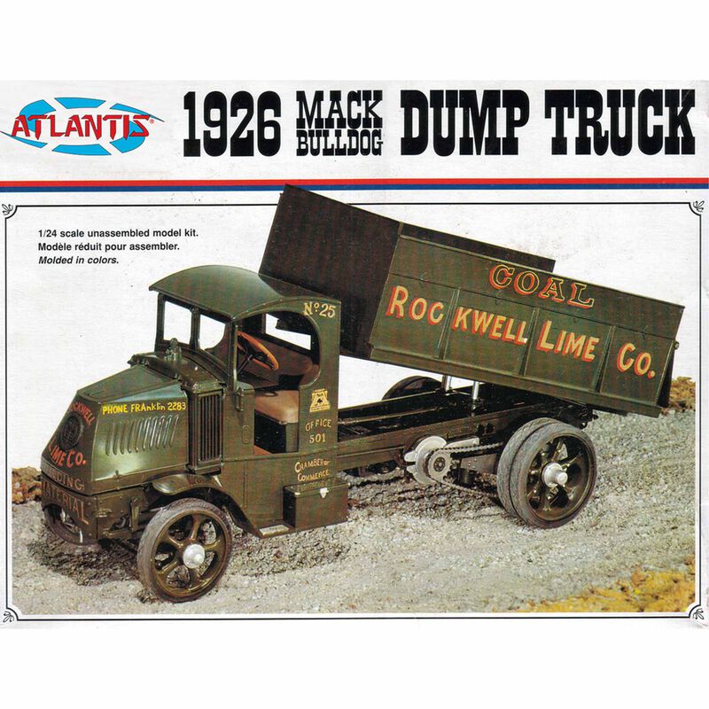 1/24 1926 Mack Bulldog Dump Truck Model Kit
