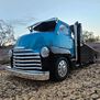 1/10 Custom 1953 Chevrolet Cab Over Engine Hauler RTR, Metallic Blue