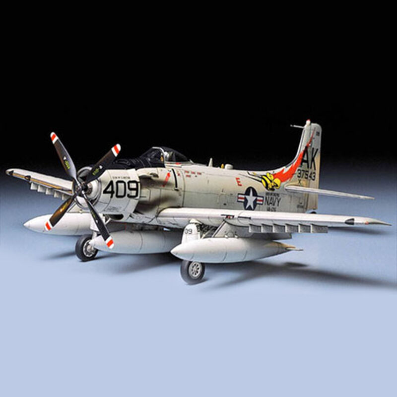 1/48 A1H Skyraider USN