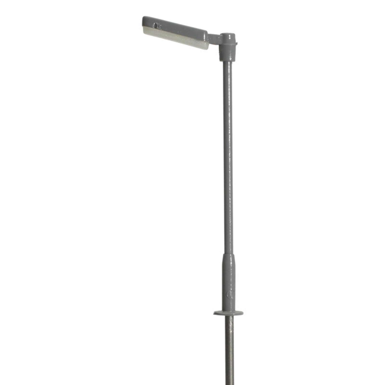 HO Single Arm Parking Lot Light Gray, Cool White LED (3)