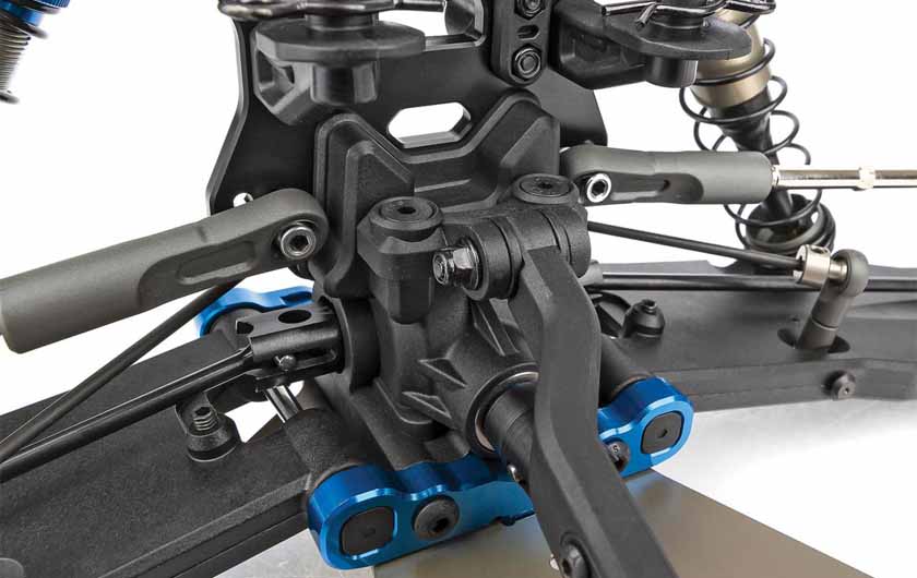 Centrally mounted chassis brace