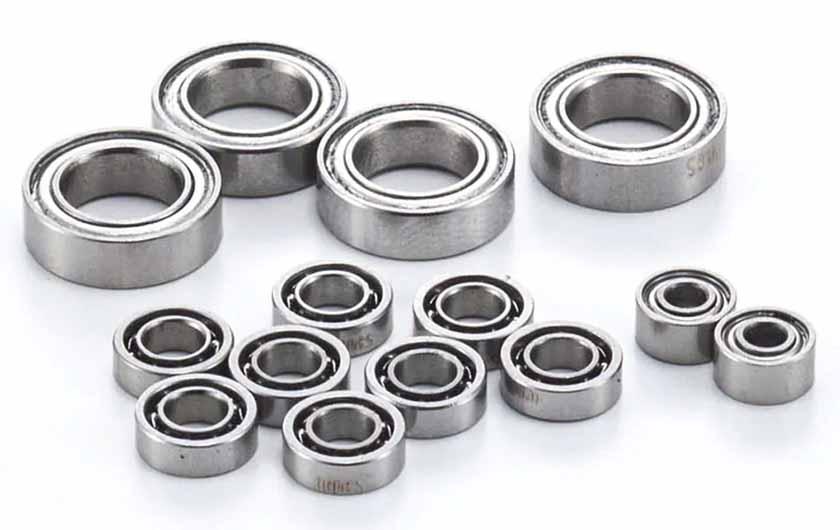 14 ball bearings are included with vehicles