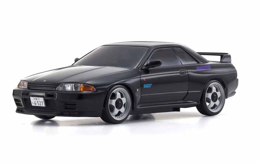 Body recreates the Nissan Skyline R32
