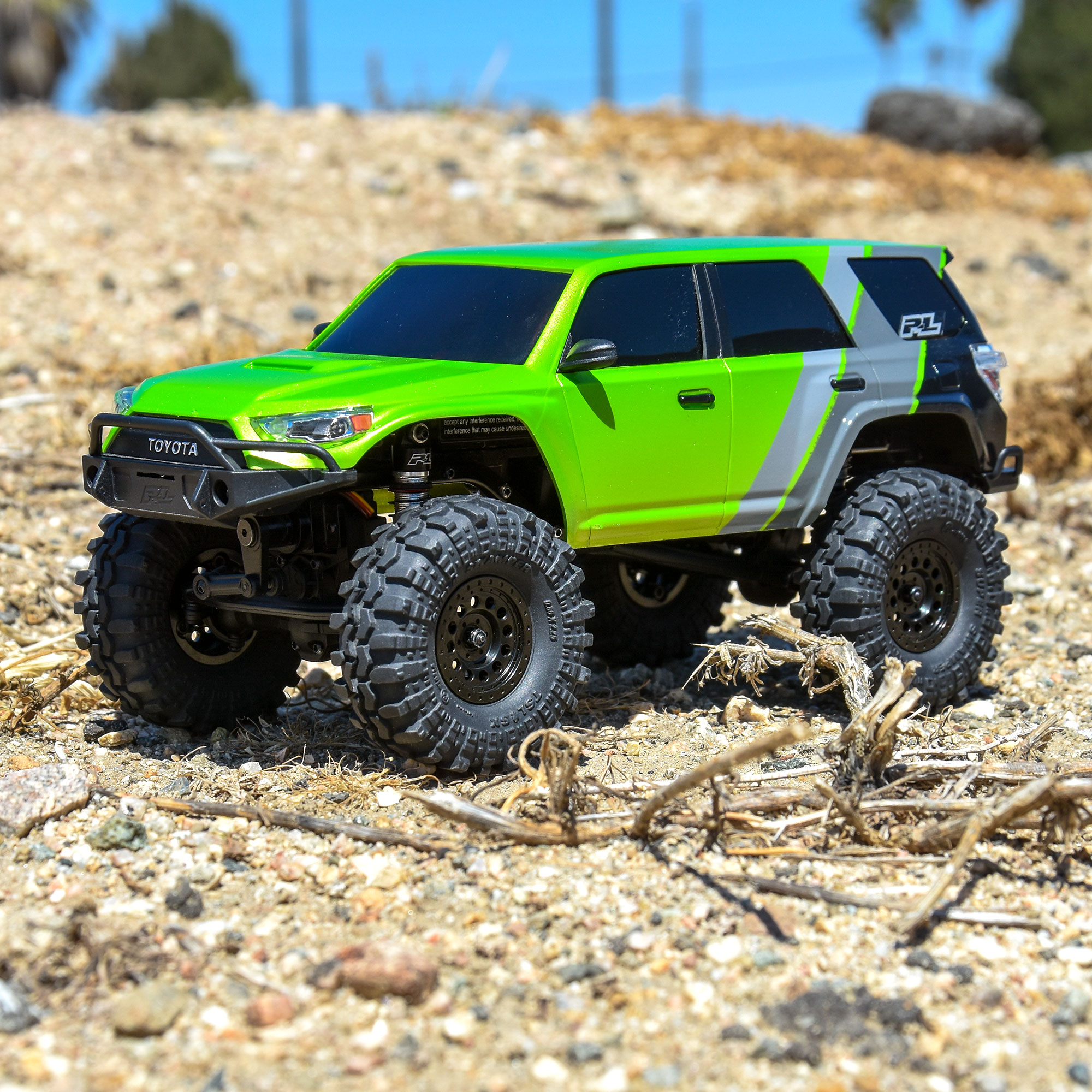 1/24 2024 Toyota 4Runner TRD Pro White Hard Body Unassembled: SCX24